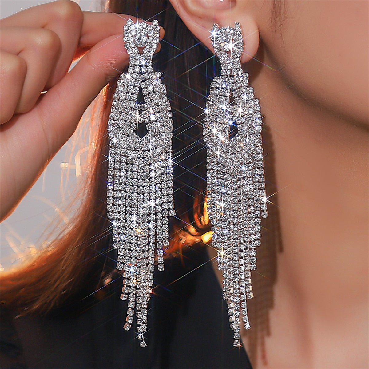 Luxurious full diamond long tassel earrings for women, high-end and elegant bridal earrings