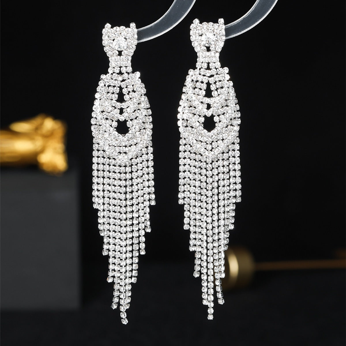 Luxurious full diamond long tassel earrings for women, high-end and elegant bridal earrings