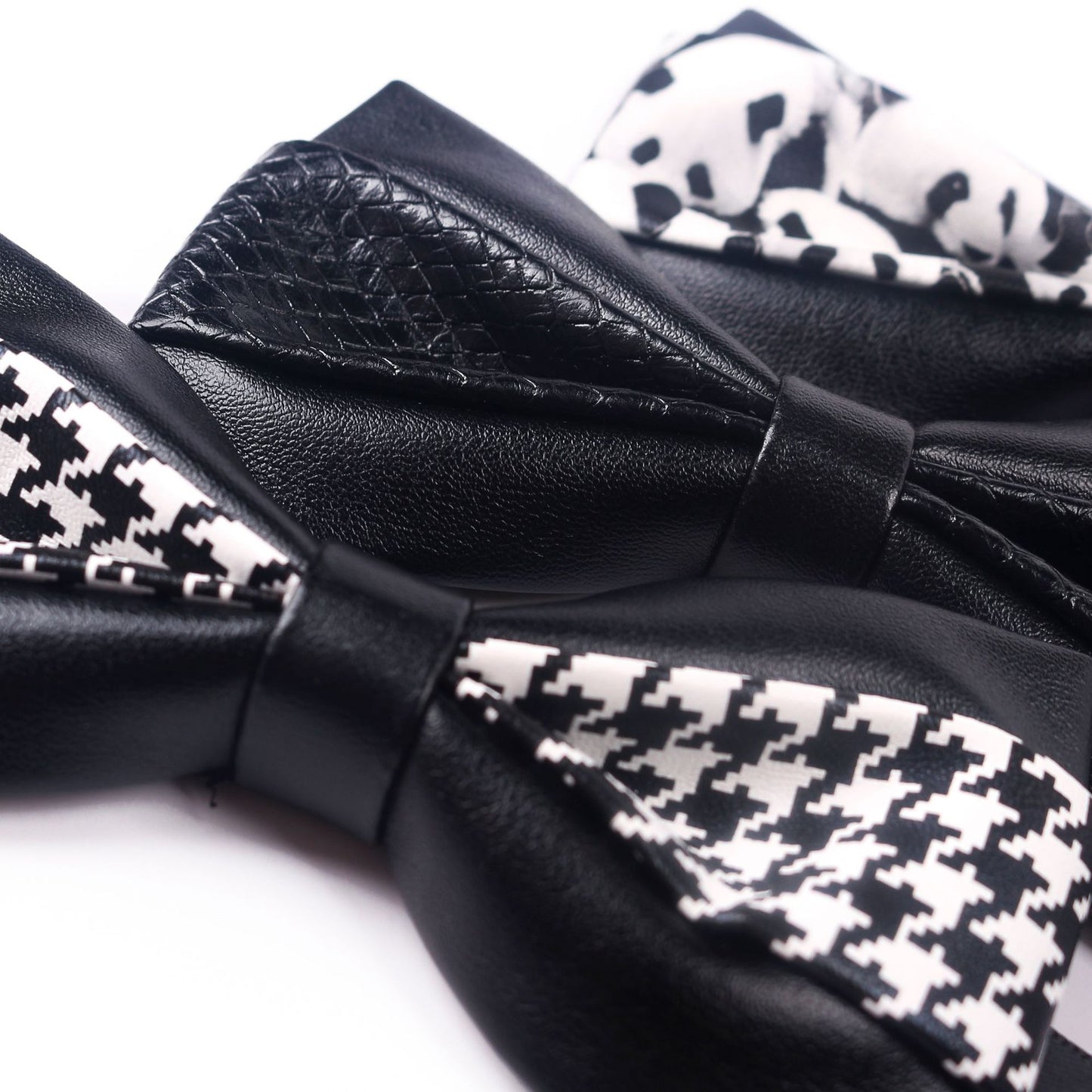 Men's Leather Bow Tie Colorblock PU Bow Tie Contrast Color Panda Animal Print Bow Tie Groom Bow Tie